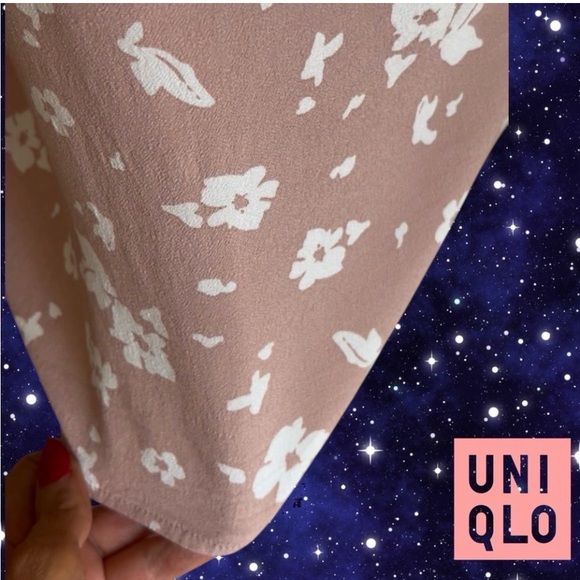 Uniqlo Light Pink Floral Top - Picture 9 of 12